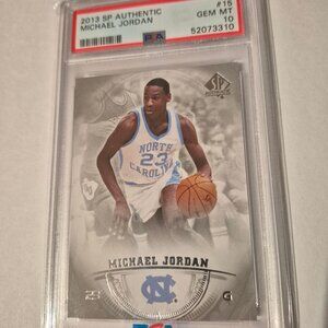 MICHAEL JORDAN 2013 SP AUTHENTIC #15 PSA 10